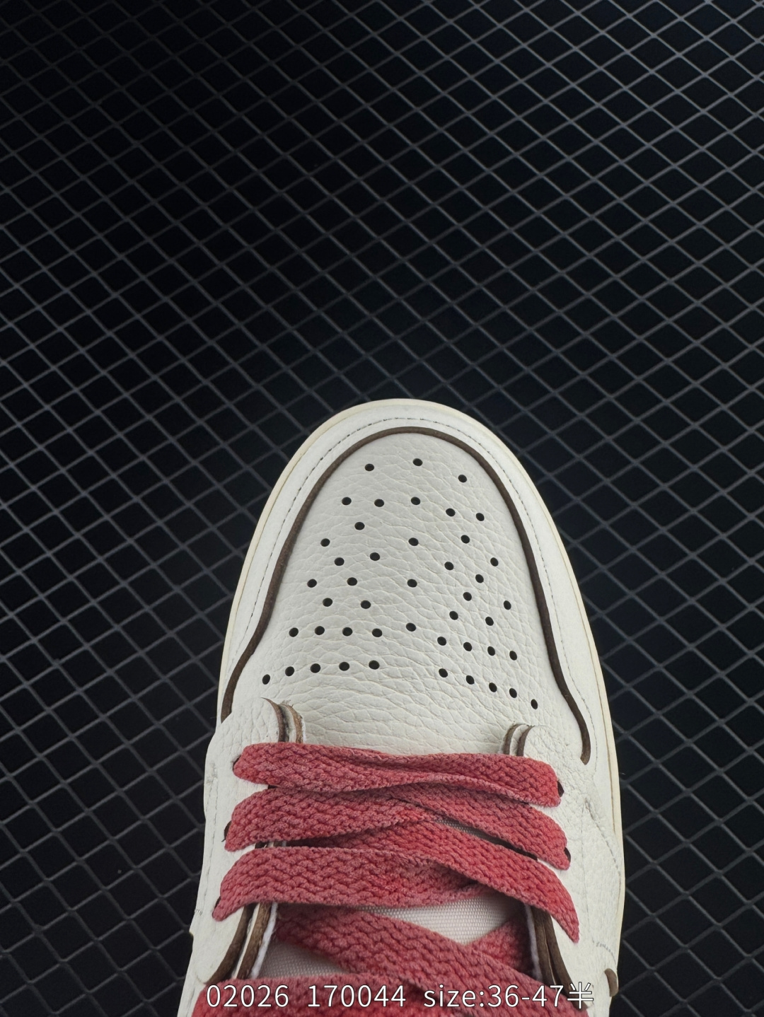 Air Jordan 1 High OG Rare Air “Cinnabar”